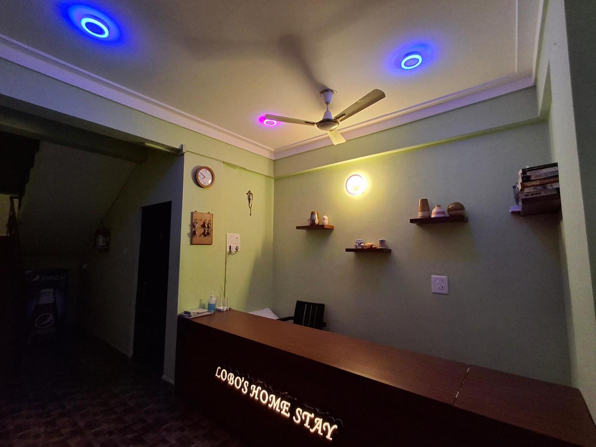 Lobo'S Guesthouse Cavelossim Bagian luar foto